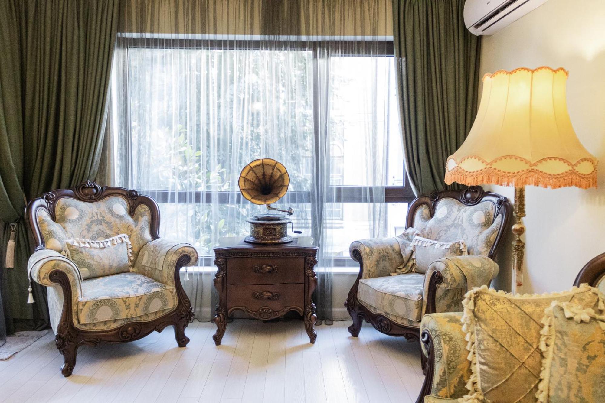 Central Luxury Antique Apartment ヴァルナ エクステリア 写真